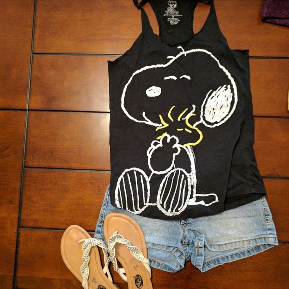 Tops - Peanuts tank top